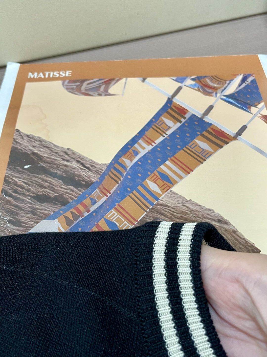 
BUR 2025ss秋冬打底新品男士针织短袖衫！独家首发 采用纤维超细与高弹的伊力特纱线织造而成，质感