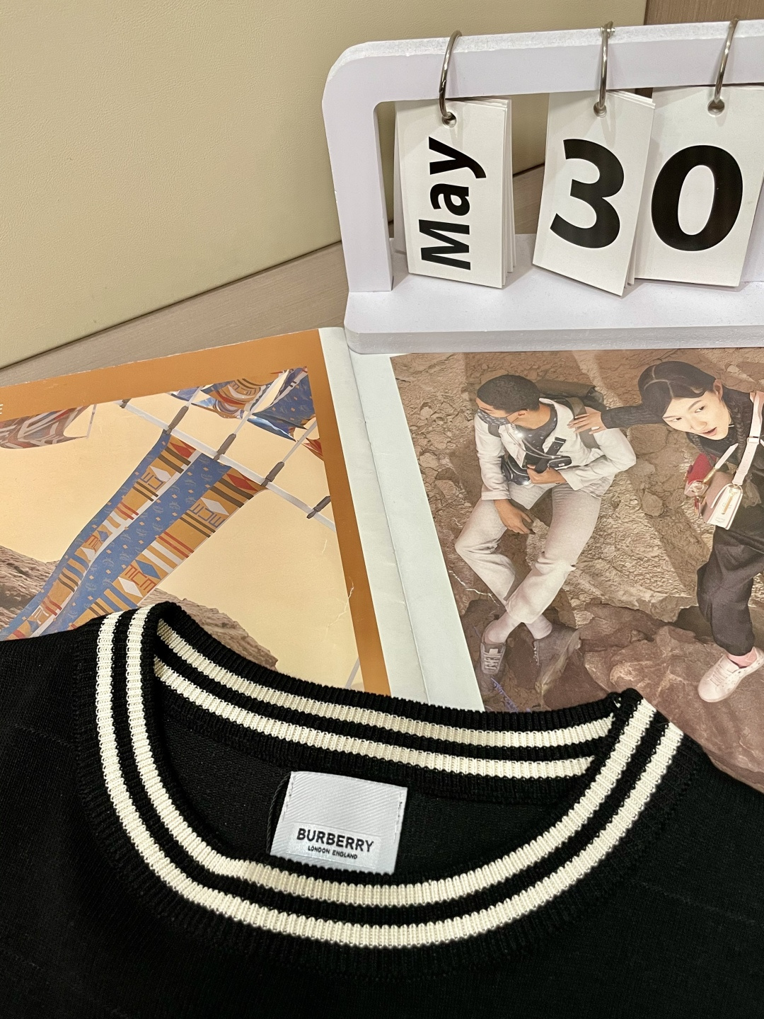 
BUR 2025ss秋冬打底新品男士针织短袖衫！独家首发 采用纤维超细与高弹的伊力特纱线织造而成，质感