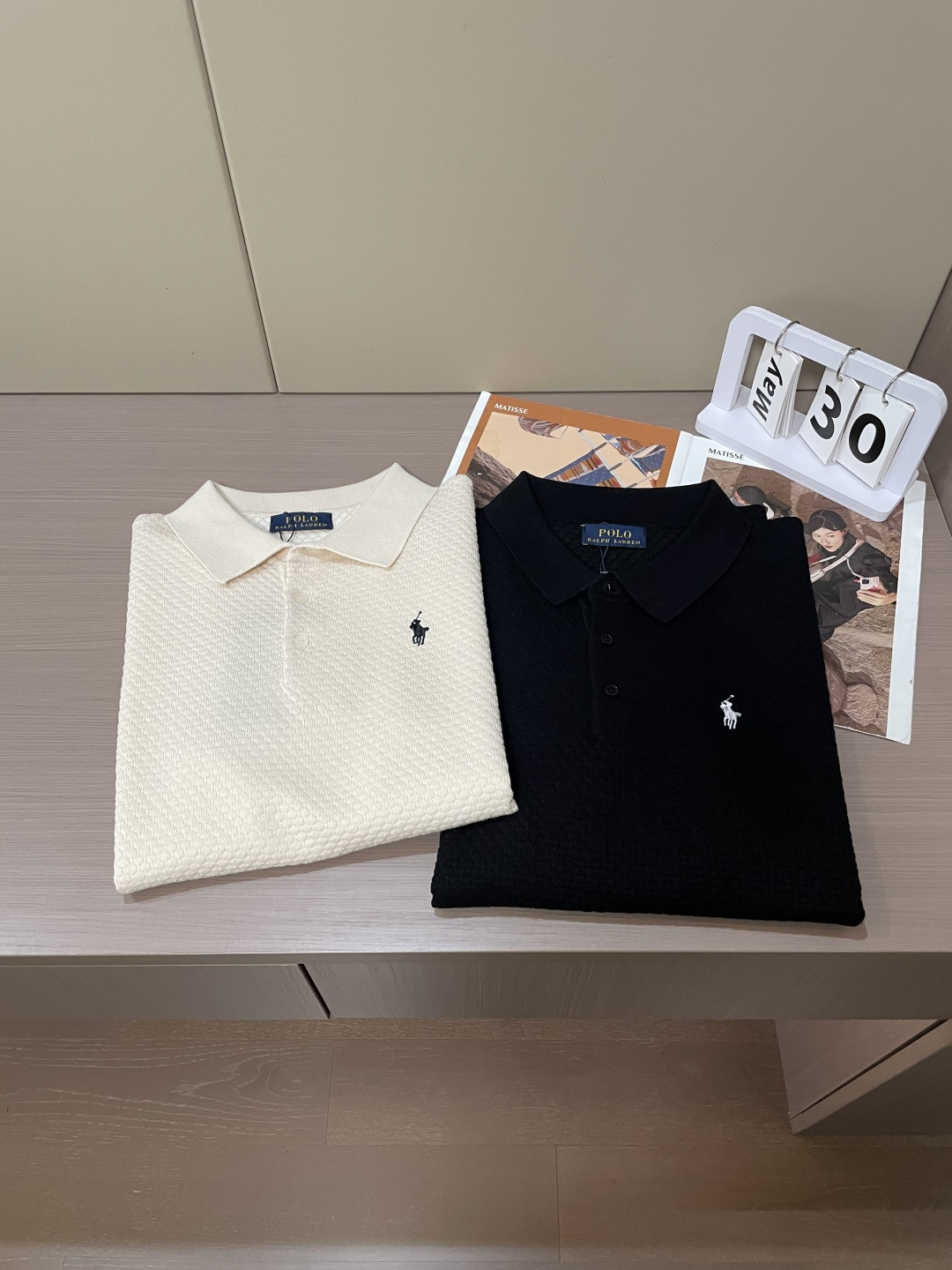 
拉夫劳伦 2025ss秋冬打底新品男士针织短袖衫！独家首发 采用纤维超细与高弹的伊力特纱线织造而成，质