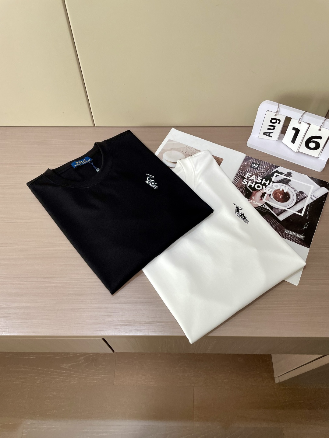 
拉夫劳伦 重磅推荐！2025ss夏装新品 专柜在售 最新系列图案logo短袖T恤 必须人手一件的节奏！