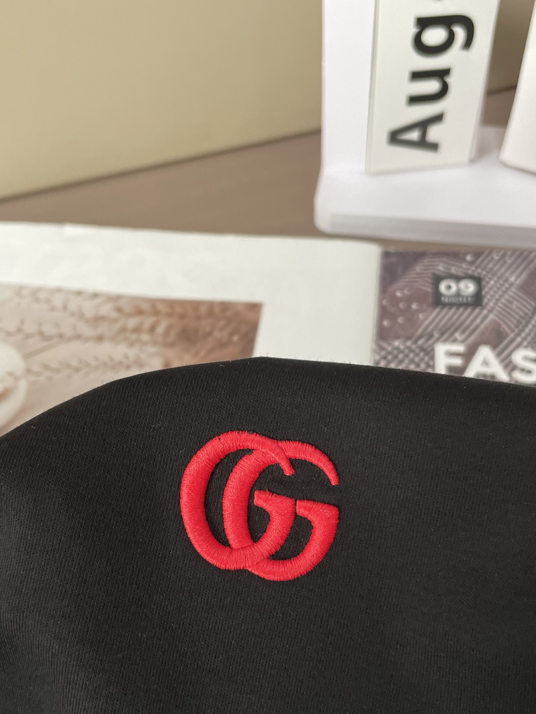 
Gucc 重磅推荐！2025ss夏装新品 专柜在售 最新系列图案logo短袖T恤 必须人手一件的节奏！