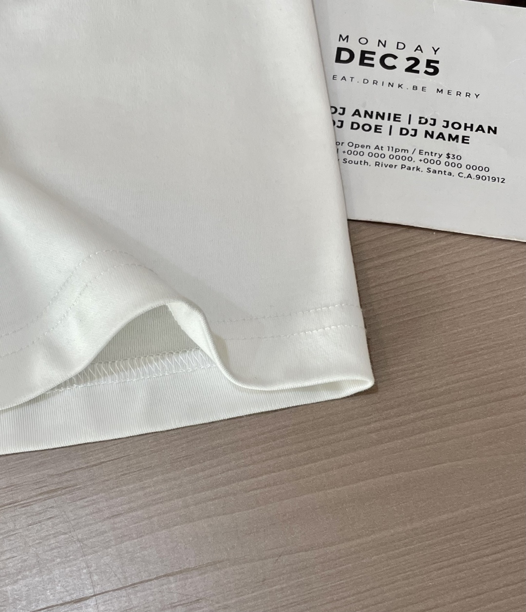 
Gucc 重磅推荐！2025ss夏装新品 专柜在售 最新系列图案logo短袖T恤 必须人手一件的节奏！