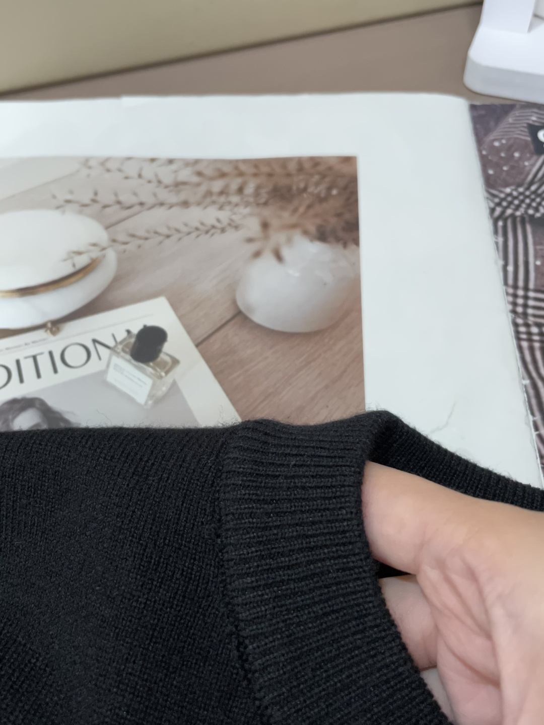 
拉夫劳伦 2025ss秋冬打底新品男士针织短袖衫！独家首发 采用纤维超细与高弹的伊力特纱线织造而成，质