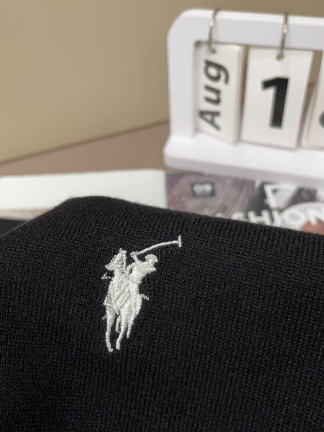 
拉夫劳伦 2025ss秋冬打底新品男士针织短袖衫！独家首发 采用纤维超细与高弹的伊力特纱线织造而成，质