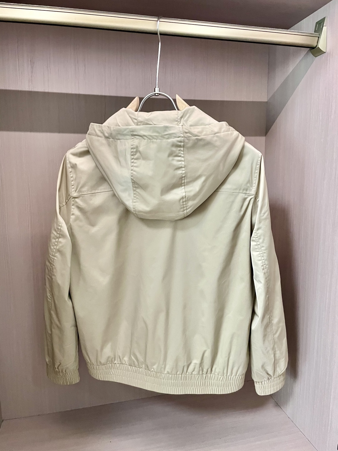 Kiton 2025秋冬休闲夹克外套，最新时尚休闲拉链夹克，时尚夹克外套!贸易公司渠道稀出，同步官网发售