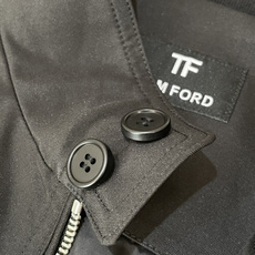 TF 早秋新款 商务通勤 老钱风 经典款立领夹克外套 喜欢他家必备的款式之一 商务通勤 都能很好搭配 TF 早秋新款 商务通勤 老钱风 经典款立领夹克外套 喜欢他家必备的款式之一 商务通勤 都能很好搭配