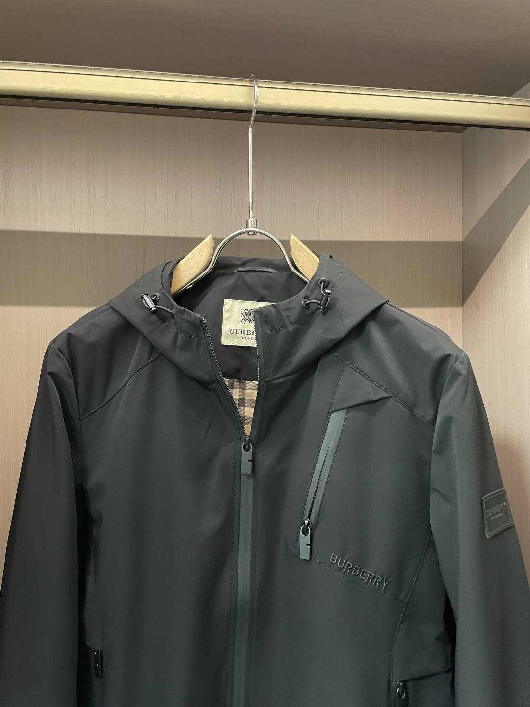 BUR 2025秋冬休闲夹克外套，最新时尚休闲拉链夹克，时尚夹克外套!贸易公司渠道稀出，同步官网发售，男