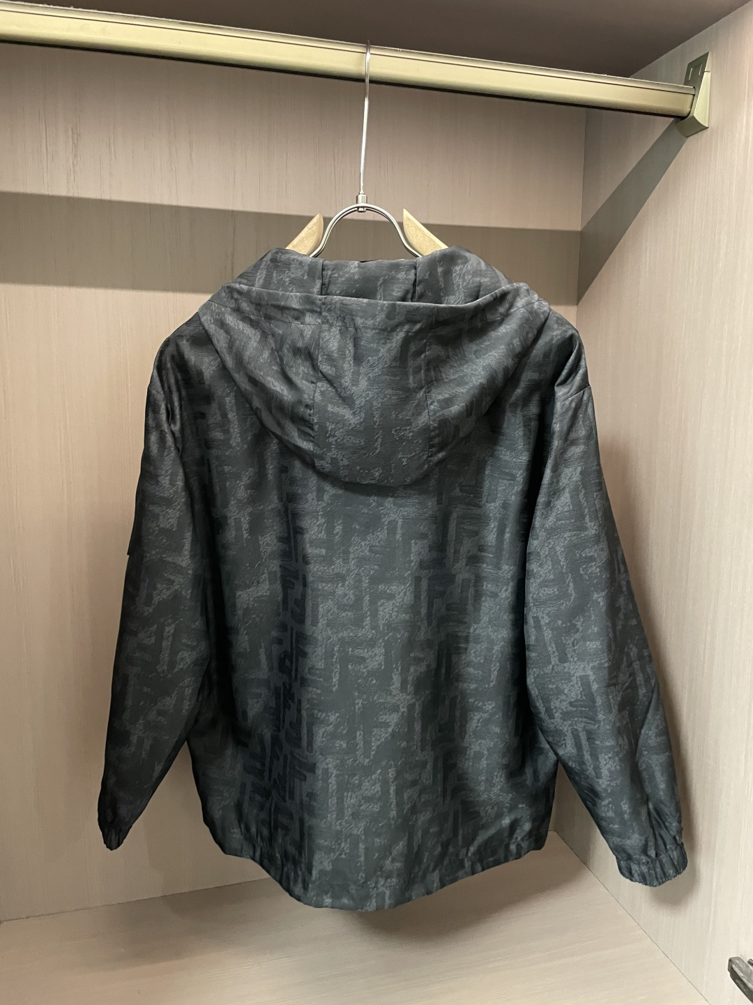 FD 2025秋冬休闲夹克外套，最新时尚休闲拉链夹克，时尚夹克外套!贸易公司渠道稀出，同步官网发售，男神