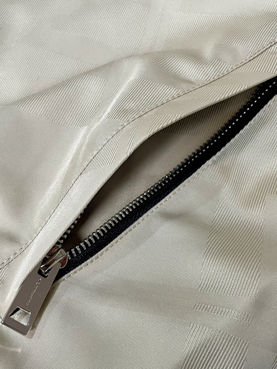 bur 2025秋冬休闲夹克外套，最新时尚休闲拉链夹克，时尚夹克外套!贸易公司渠道稀出，同步官网发售，男