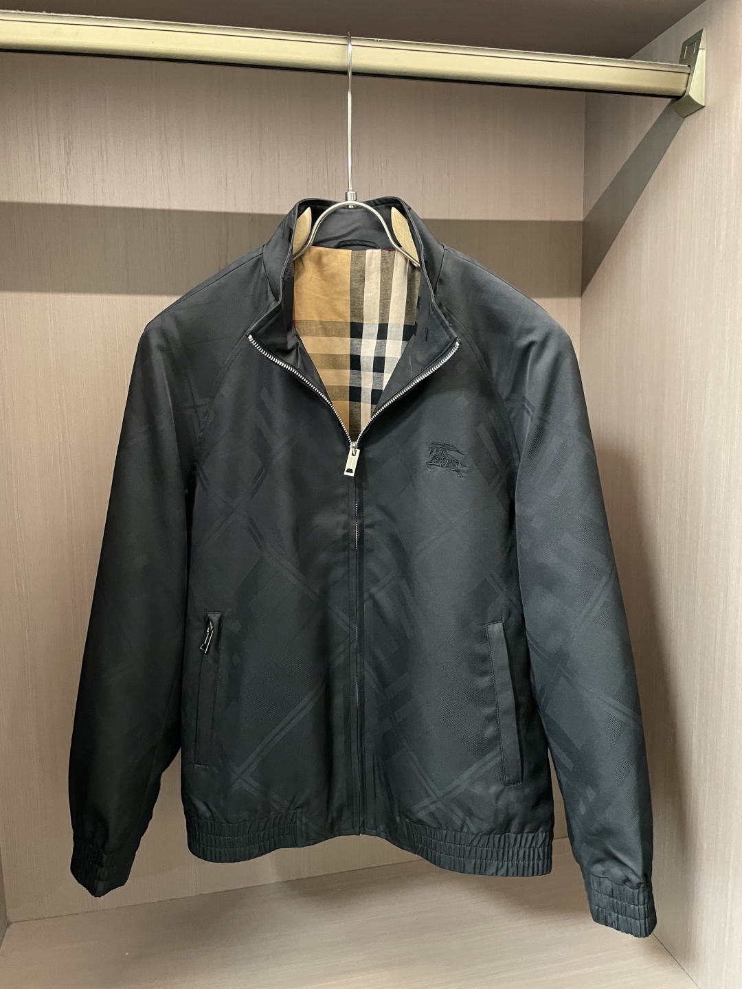 Bur 2025秋冬休闲夹克外套，最新时尚休闲拉链夹克，时尚夹克外套!贸易公司渠道稀出，同步官网发售，男