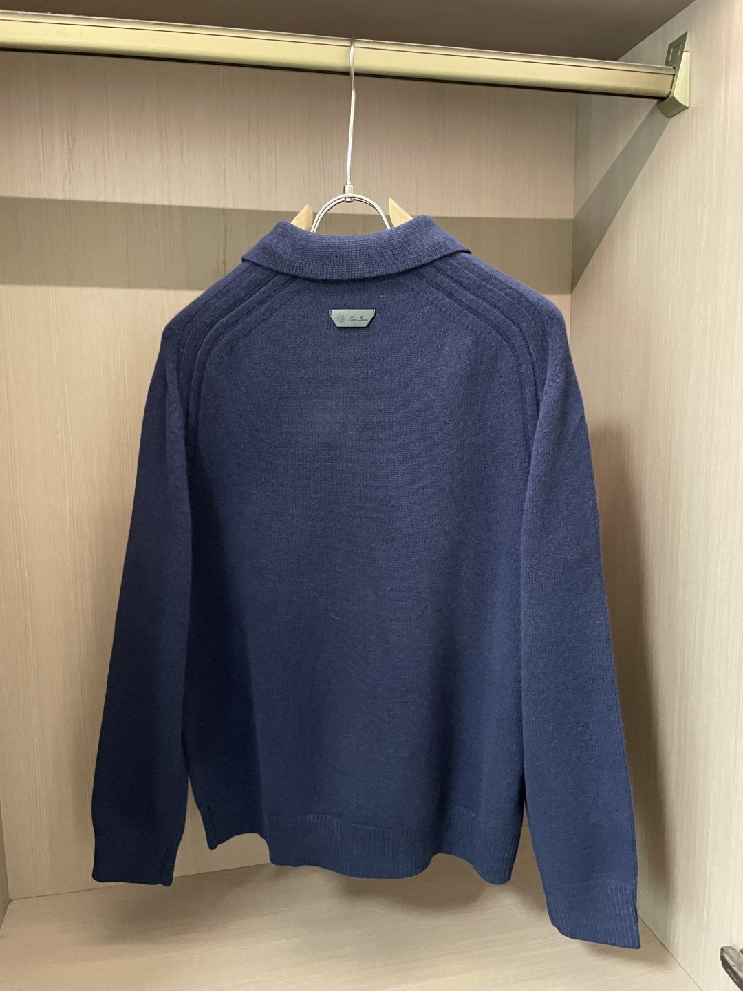 lP🆕秋冬男士羊毛针织衫｜简约高级，轻松拿捏质感穿搭男士们看过来！这几款针织衫真的太懂秋冬穿搭了～甄选意