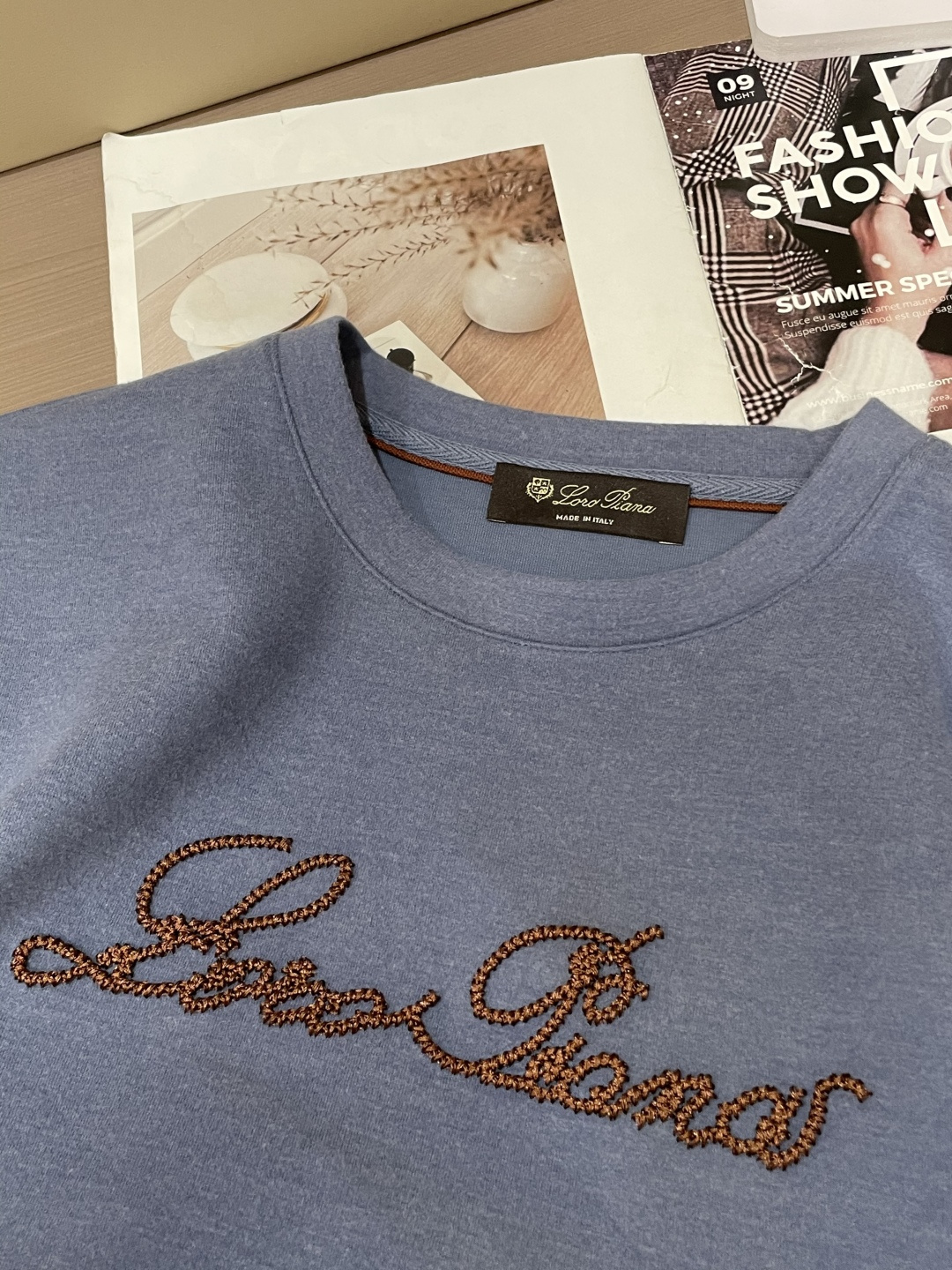 lP🆕 1965秋冬圆领卫衣｜简约质感，轻松打造高级感想要简约又有质感的卫衣？这套卫衣必须安排上！三款色