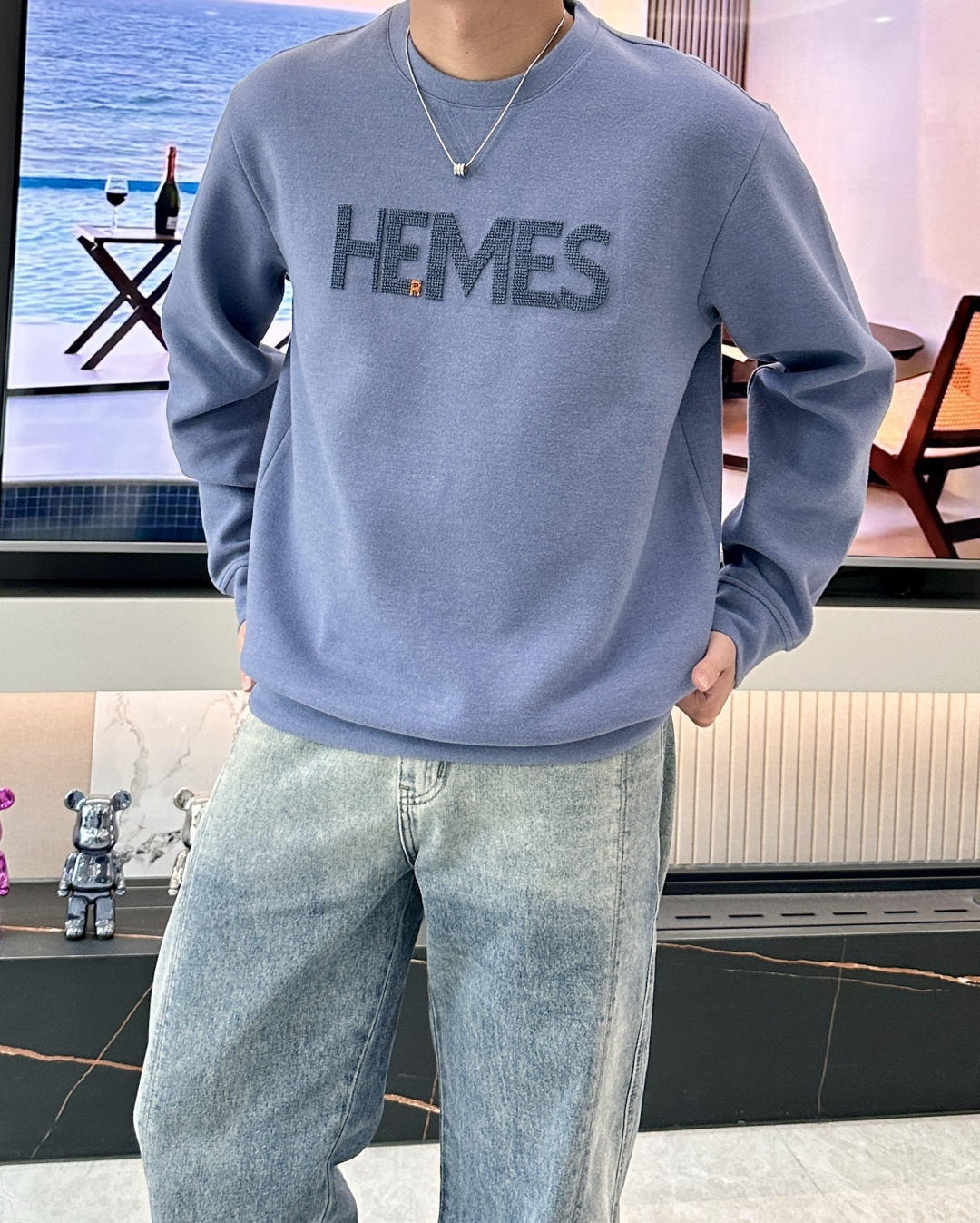 Hermès 2025秋冬卫衣｜奢牌质感与日常松弛感的绝妙融合Hermès这款卫衣，真的把高级感和舒适度