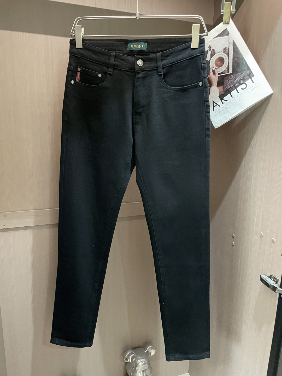 Gucci Men's Black Slim-Fit Jeans - Versatile & Stylish Denim Pants
