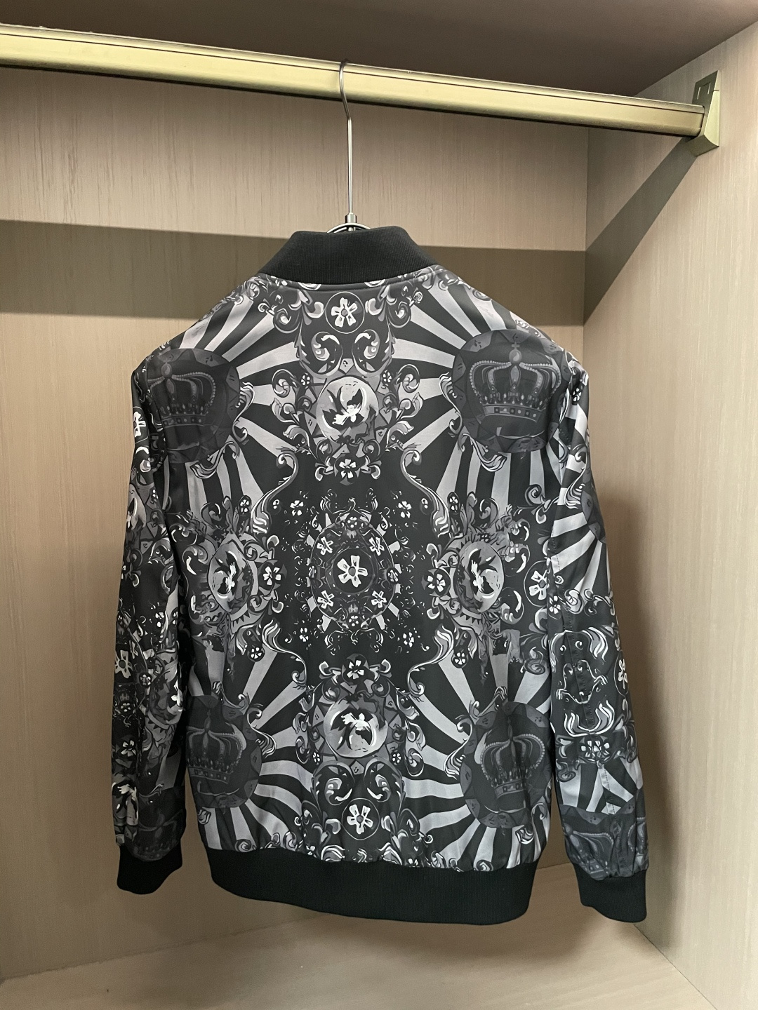 DG 2025秋冬休闲夹克外套，最新时尚休闲拉链夹克，时尚夹克外套!贸易公司渠道稀出，同步官网发售，男神