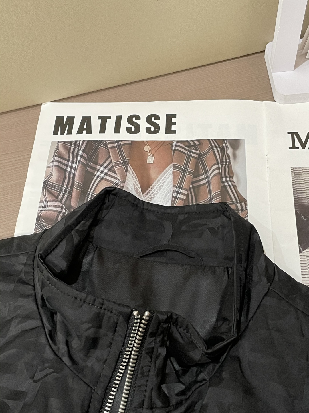 阿玛尼 2025秋冬休闲夹克外套，最新时尚休闲拉链夹克，时尚夹克外套!贸易公司渠道稀出，同步官网发售，男