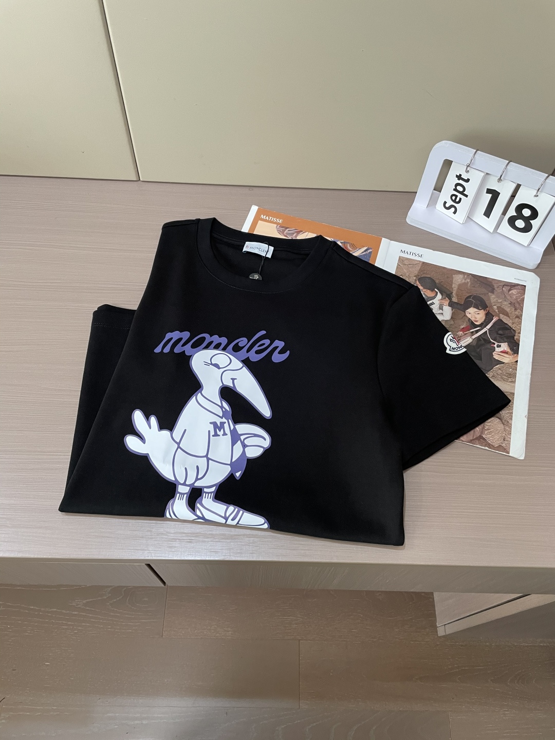 MK 2025 早秋新品厚款飞鸟印花短袖T恤衫；定制260克高密水柔棉面料，舒适柔软保暖性强，胸前飞鸟印