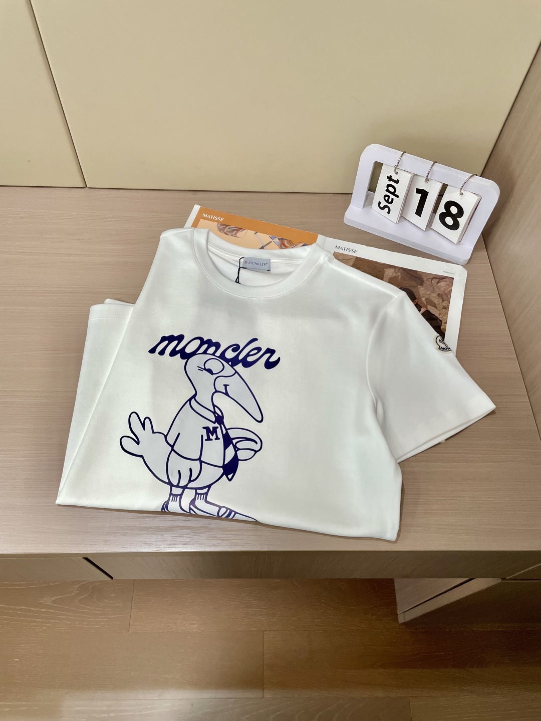 MK 2025 早秋新品厚款飞鸟印花短袖T恤衫；定制260克高密水柔棉面料，舒适柔软保暖性强，胸前飞鸟印