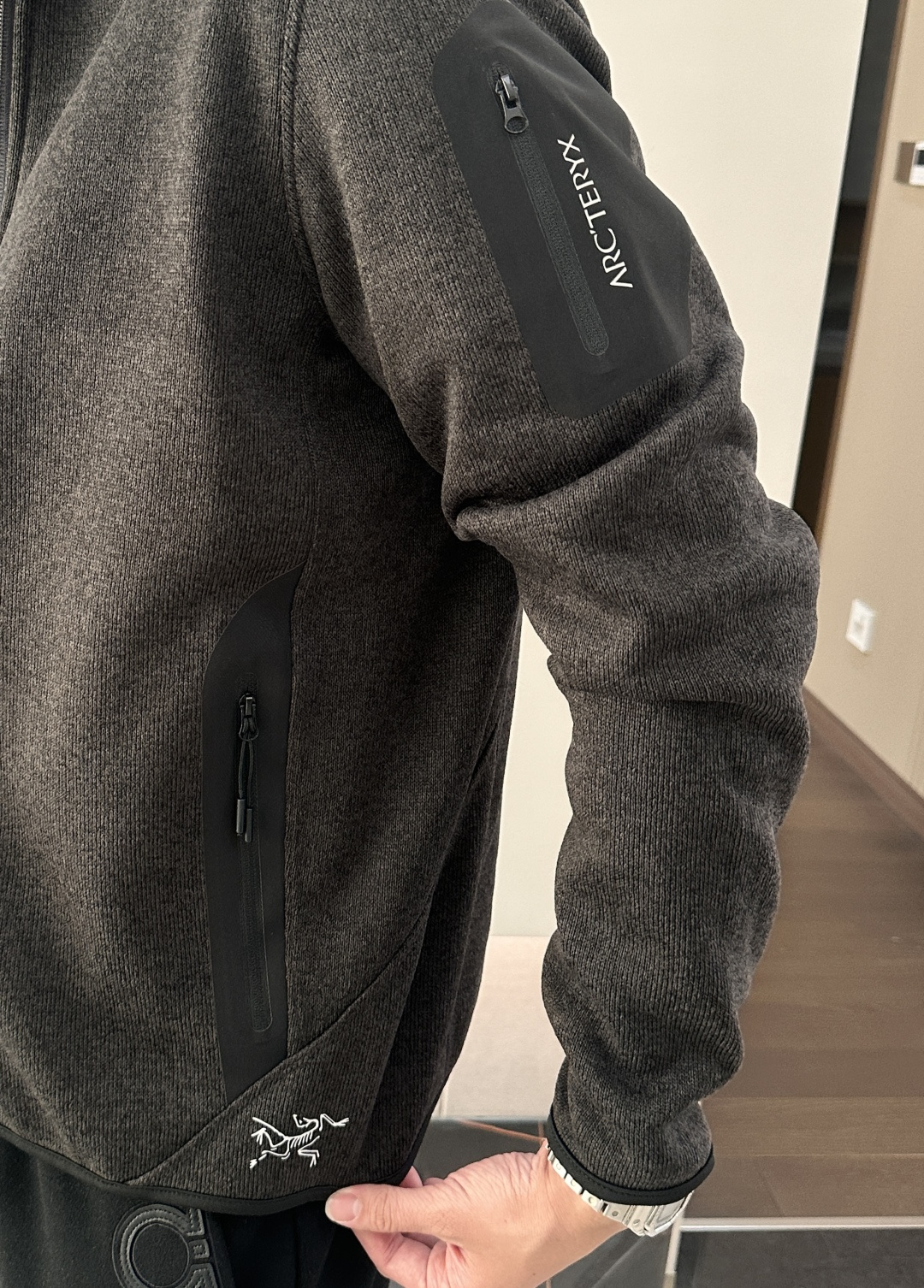 ARC‘TERYX始祖鸟COVERT CARDIGAN户外保暖抓绒衫开衫外套 超火爆海外版.采用岛国進口