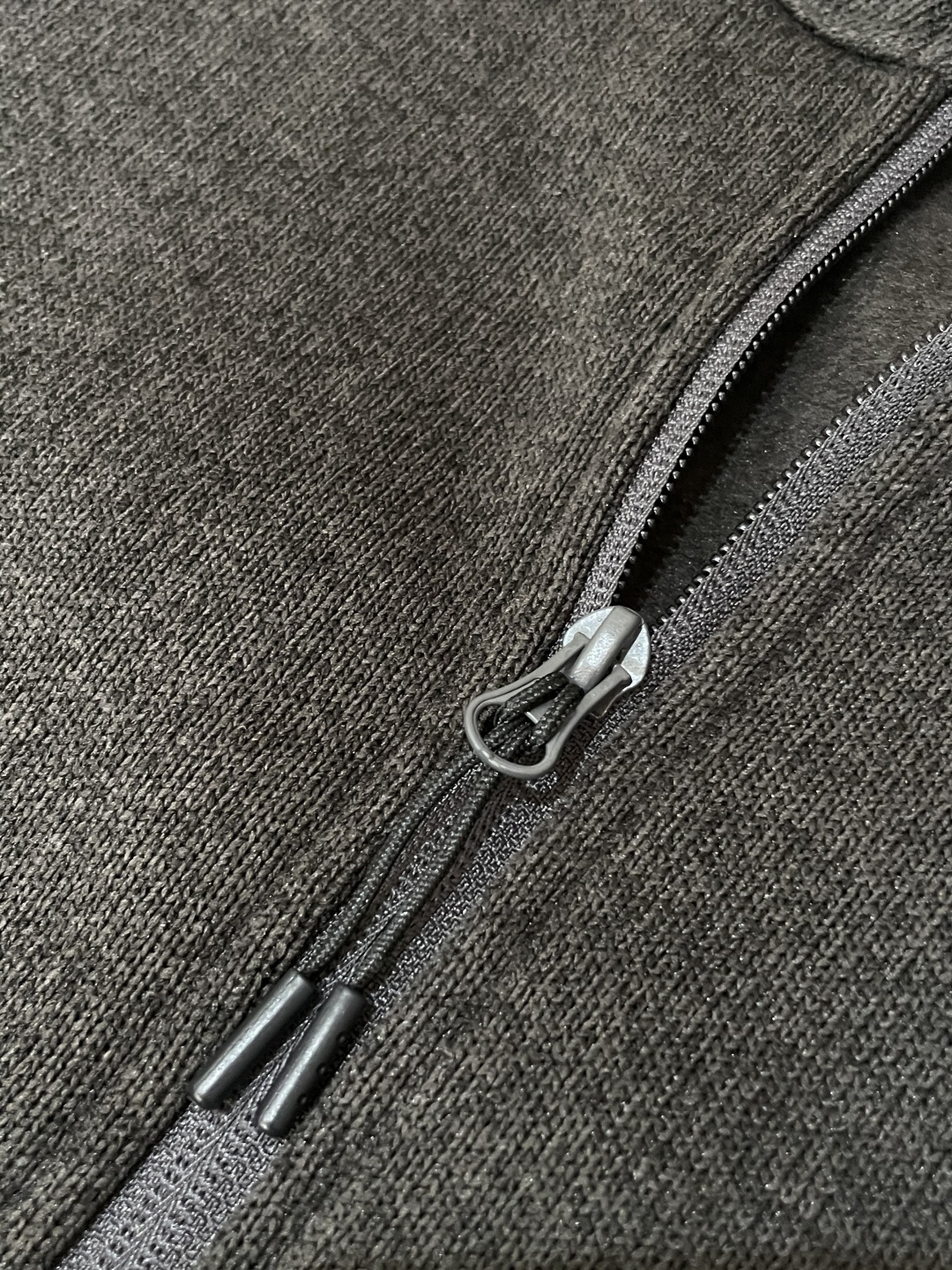 ARC‘TERYX始祖鸟COVERT CARDIGAN户外保暖抓绒衫开衫外套 超火爆海外版.采用岛国進口