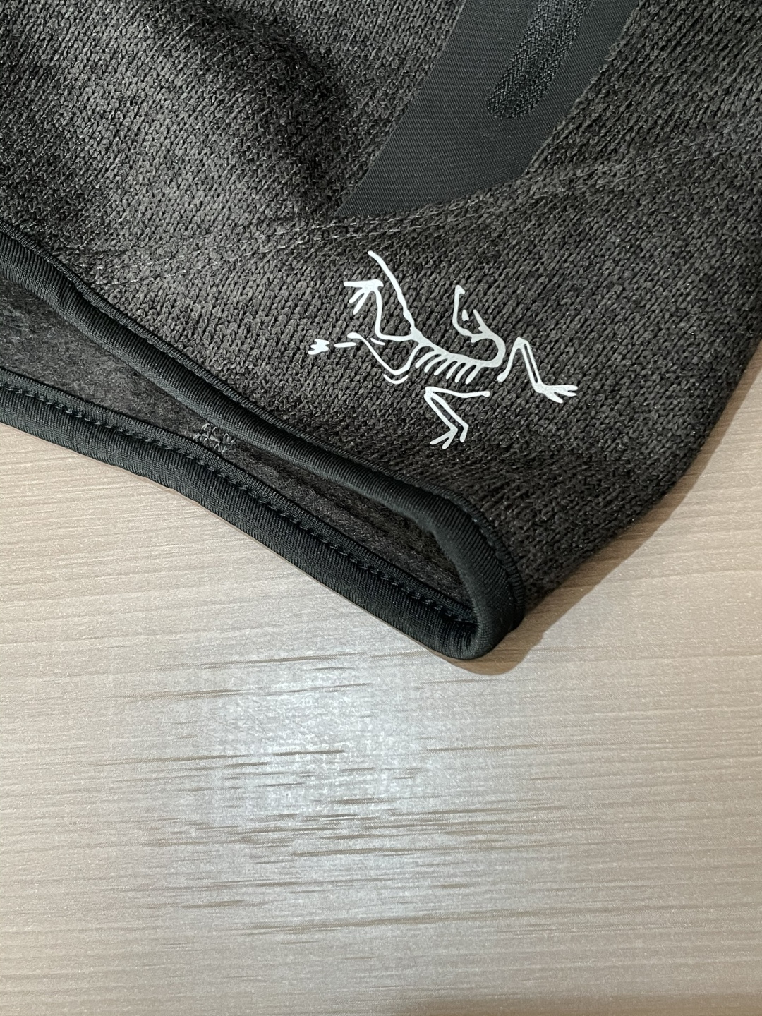 ARC‘TERYX始祖鸟COVERT CARDIGAN户外保暖抓绒衫开衫外套 超火爆海外版.采用岛国進口