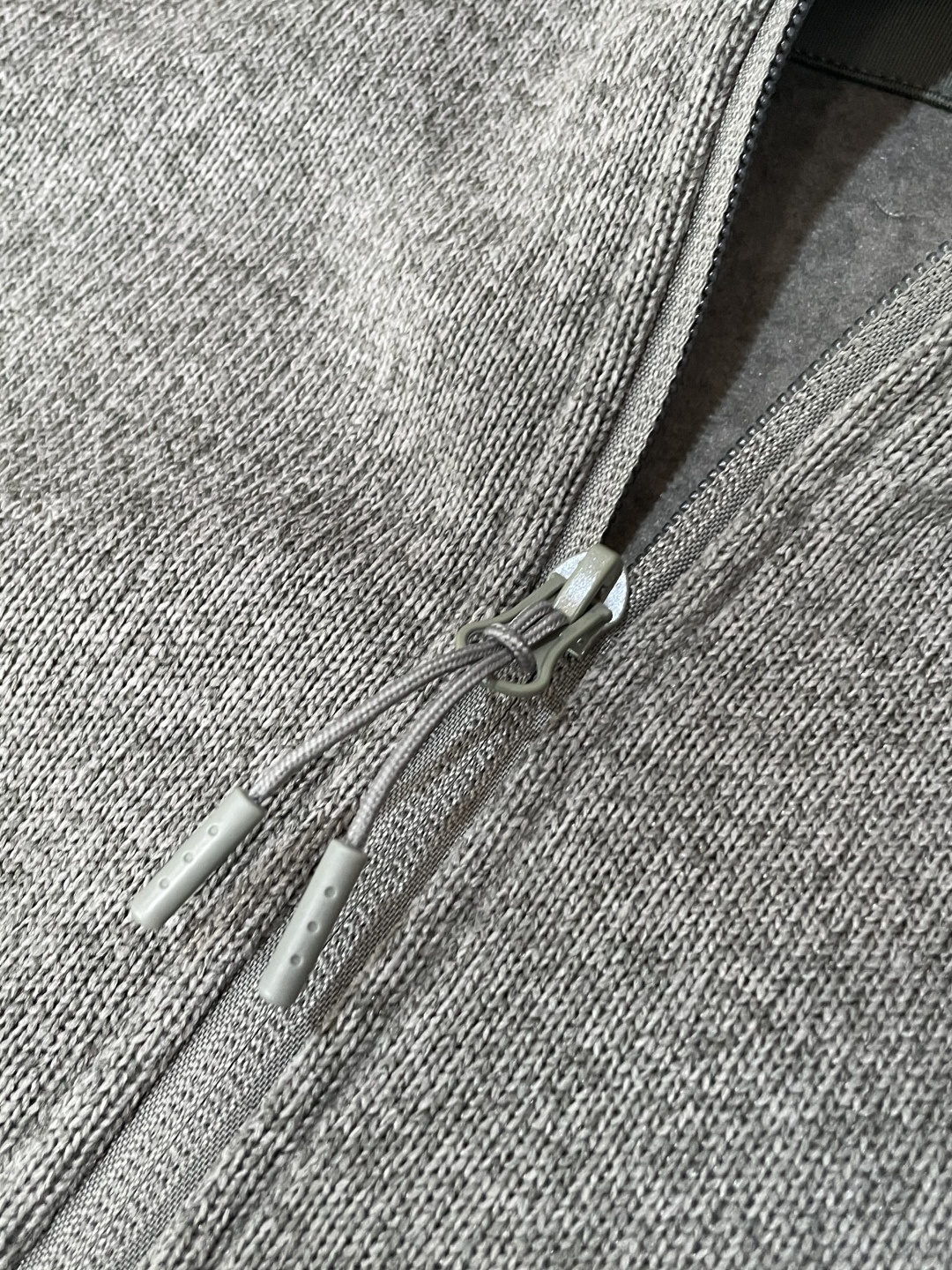 ARC‘TERYX始祖鸟COVERT CARDIGAN户外保暖抓绒衫开衫外套 超火爆海外版.采用岛国進口