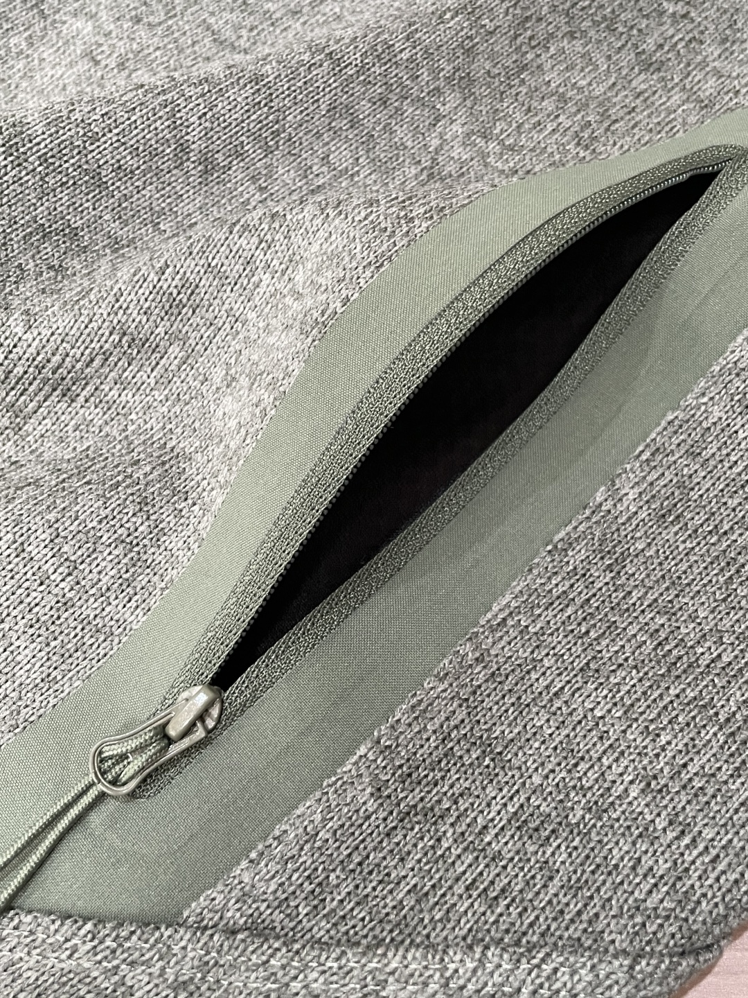 ARC‘TERYX始祖鸟COVERT CARDIGAN户外保暖抓绒衫开衫外套 超火爆海外版.采用岛国進口