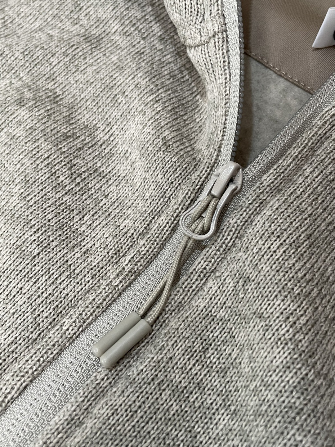 ARC‘TERYX始祖鸟COVERT CARDIGAN户外保暖抓绒衫开衫外套 超火爆海外版.采用岛国進口