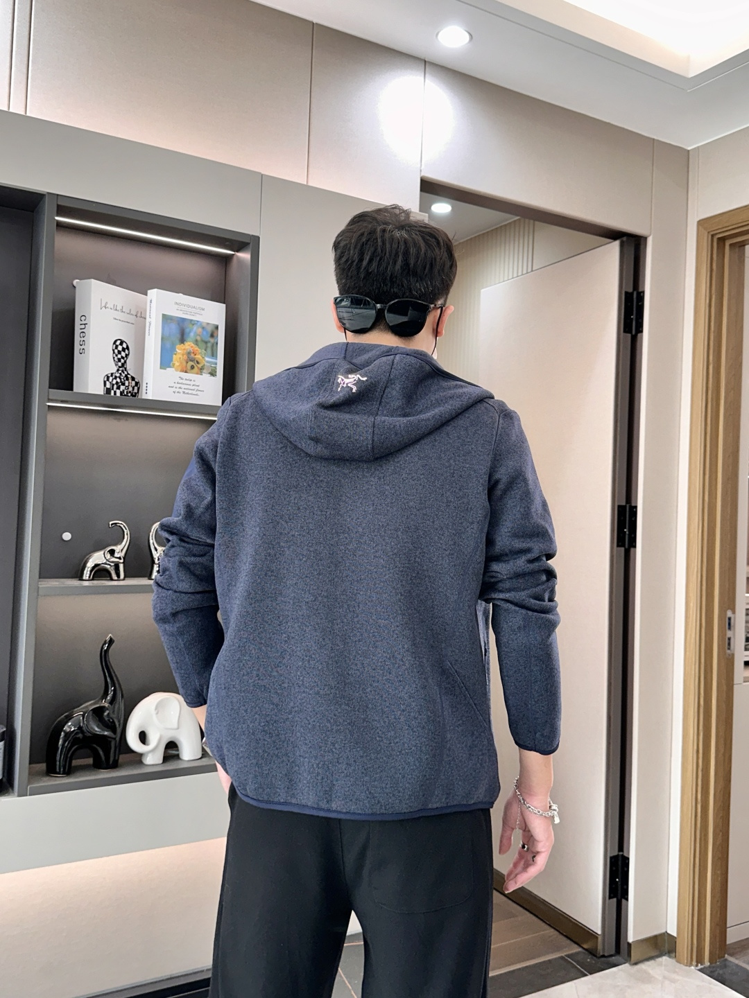 ARC‘TERYX始祖鸟COVERT CARDIGAN户外保暖抓绒衫开衫外套 超火爆海外版.采用岛国進口