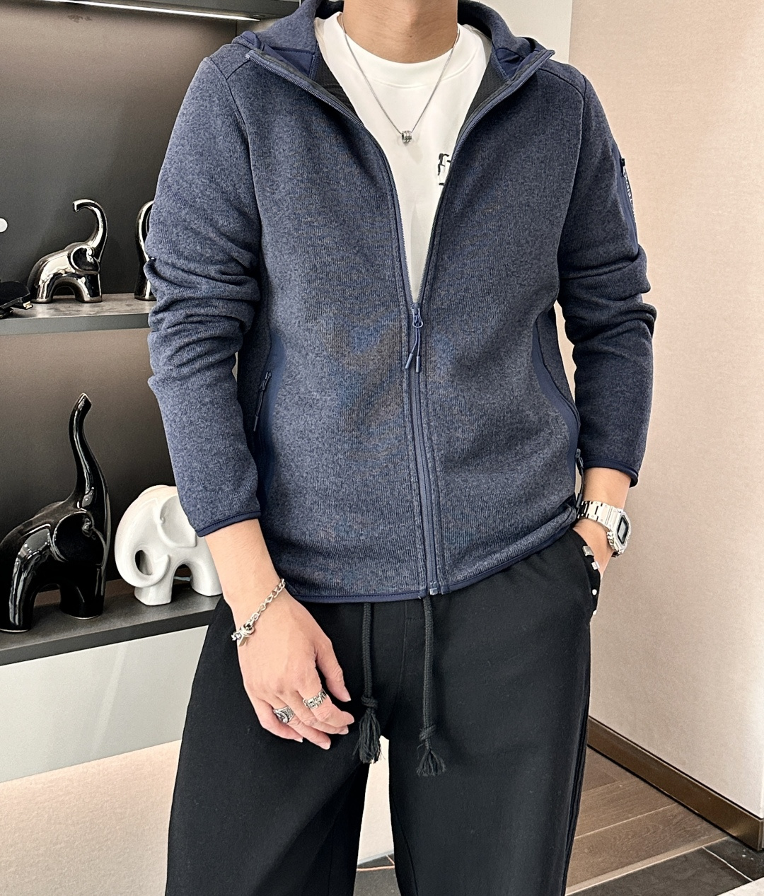 ARC‘TERYX始祖鸟COVERT CARDIGAN户外保暖抓绒衫开衫外套 超火爆海外版.采用岛国進口