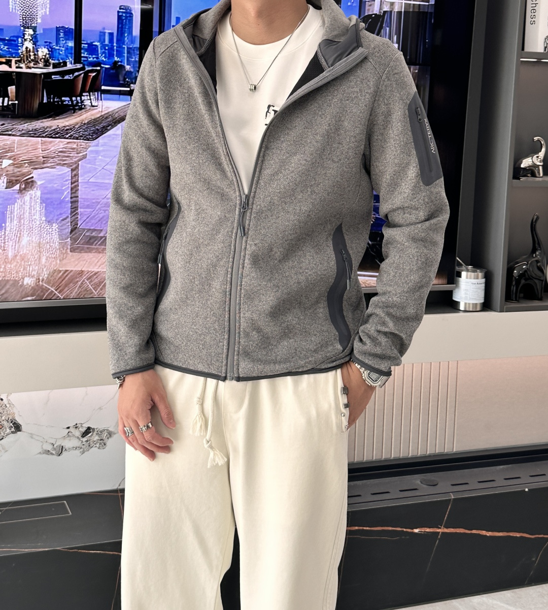 ARC‘TERYX始祖鸟COVERT CARDIGAN户外保暖抓绒衫开衫外套 超火爆海外版.采用岛国進口