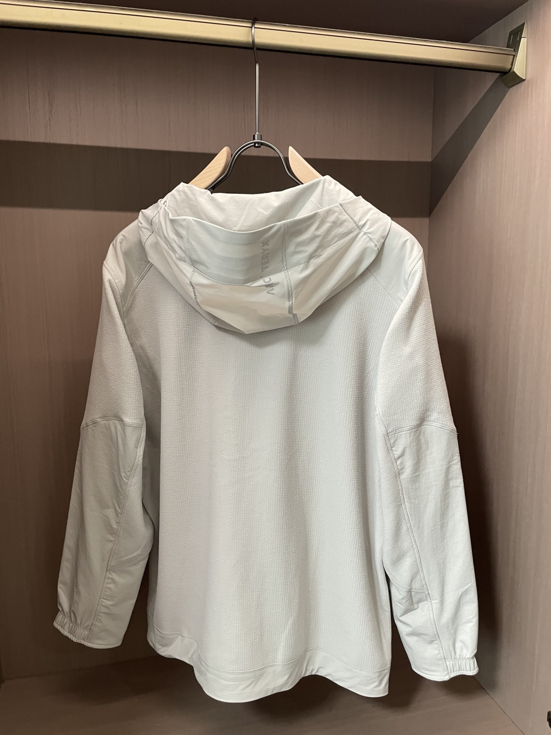 🆕🖤ARC'TERYX / GAMMA MX始祖鸟 男款软壳外套女士连帽户外运动服透气保暖薄外套100％