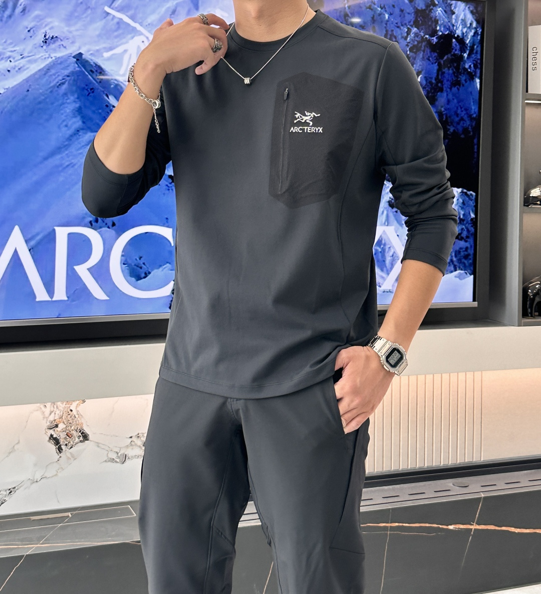 新款上新始祖鸟2025早秋Kragg SL 长袖T恤 今年Kragg系列推出了好多新款T恤，简约大气，经