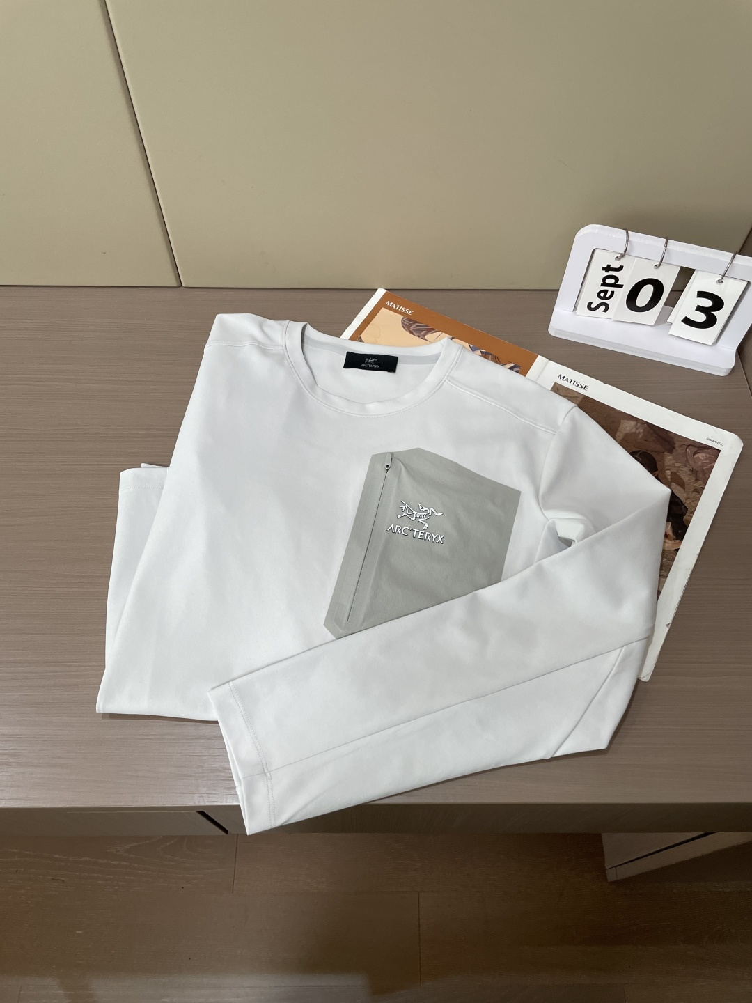 新款上新始祖鸟2025早秋Kragg SL 长袖T恤 今年Kragg系列推出了好多新款T恤，简约大气，经