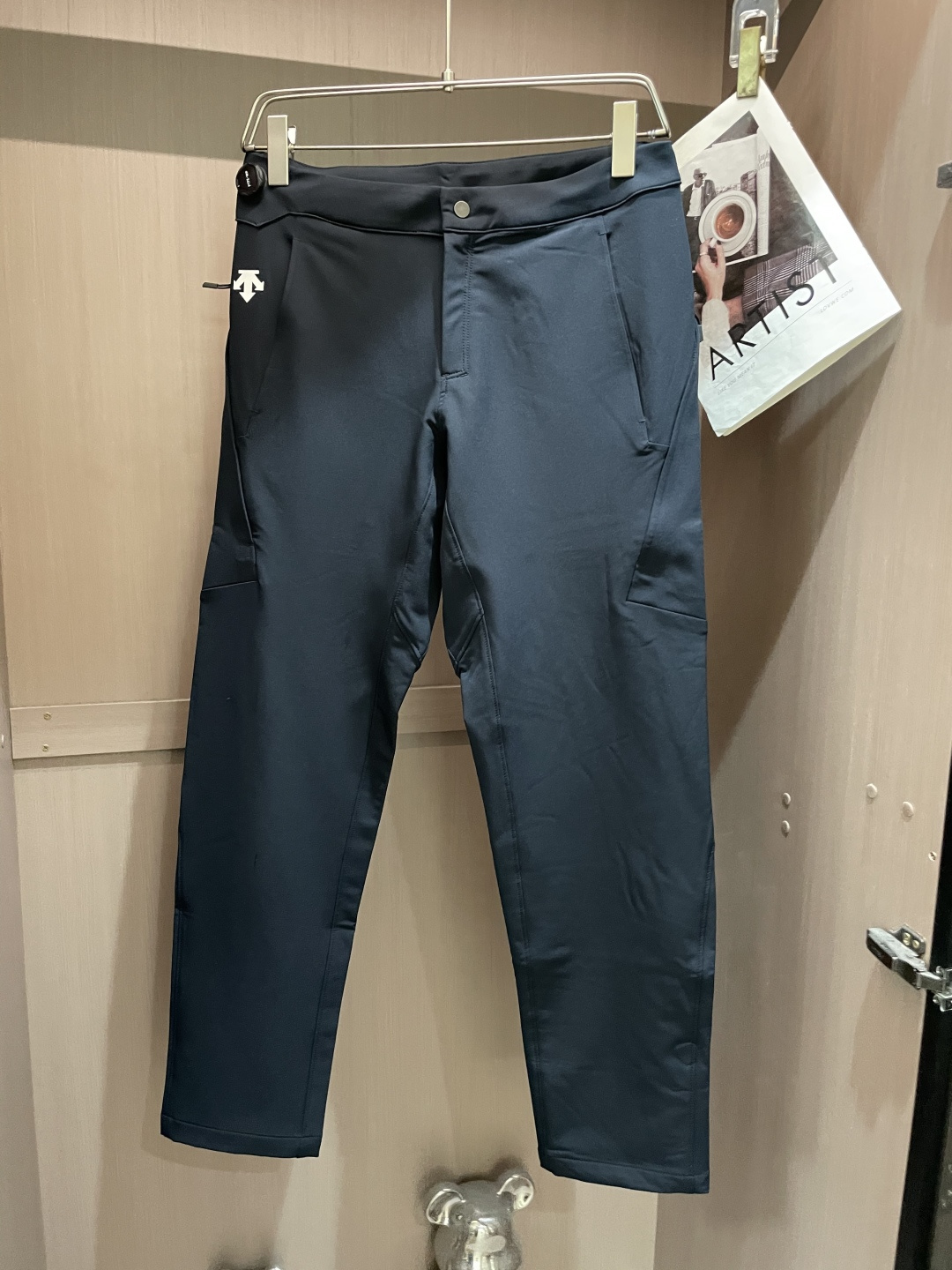 迪桑特 男士休闲裤👍速干面料休闲裤，最新款上身版型无敌正！绝对可以闭眼收的一款此款裤子非常百搭，弹力腰围