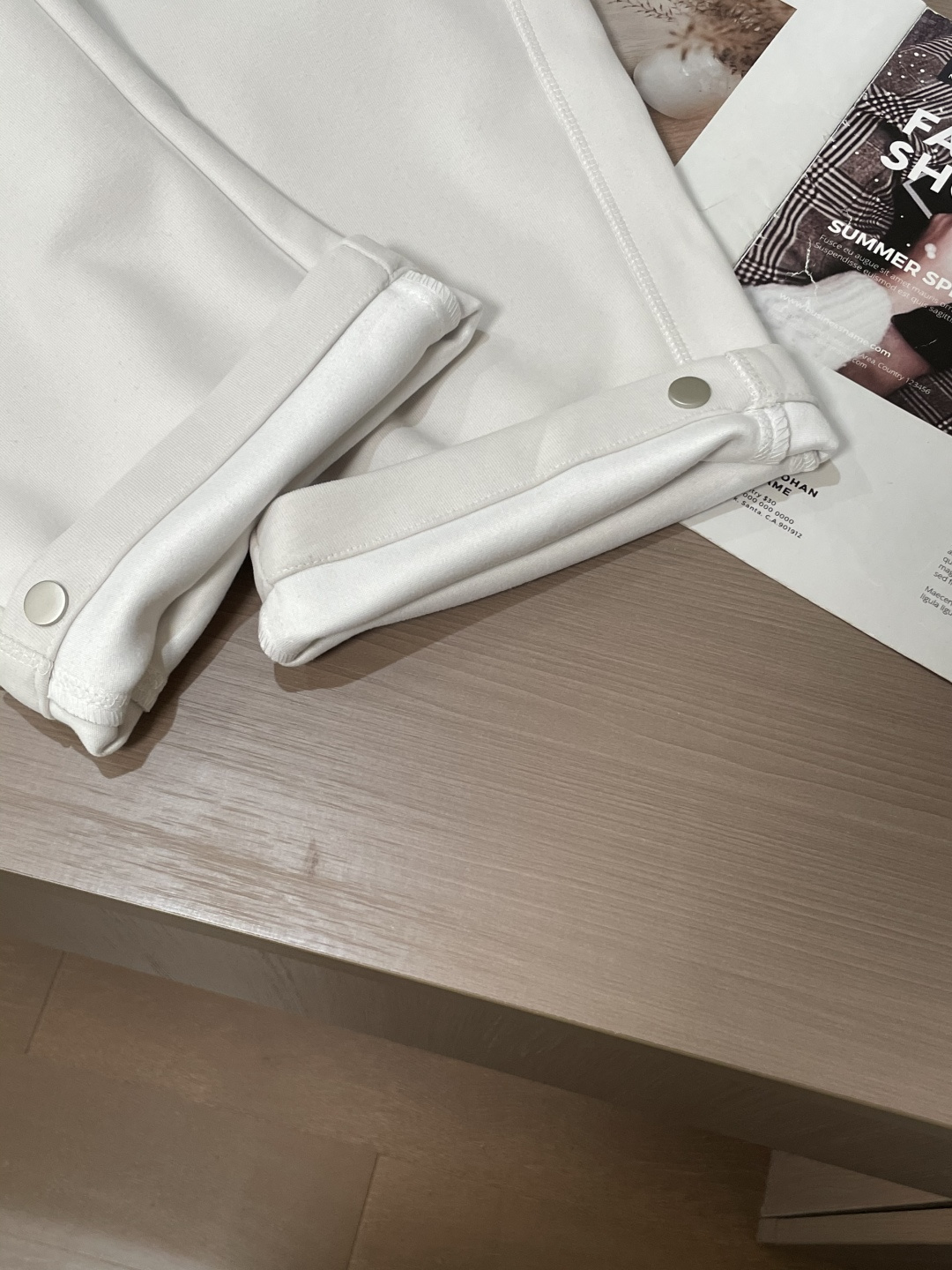 马吉拉 2025秋冬最新休闲裤 潮人必备 版型超赞，能很好的修复各种腿型，非常个性！柔软排汗，舒适度极高