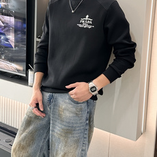 Prad /2025秋冬新品 定制顶级卫衣棉,面料特别有质感,冬季必备单品,保暖性好。男女通穿,细节到 Prad /2025秋冬新品 定制顶级卫衣棉,面料特别有质感,冬季必备单品,保暖性好。男女通穿,细节到