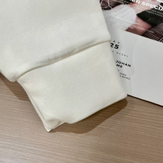 Prad /2025秋冬新品 定制顶级卫衣棉,面料特别有质感,冬季必备单品,保暖性好。男女通穿,细节到位 Prad /2025秋冬新品 定制顶级卫衣棉,面料特别有质感,冬季必备单品,保暖性好。男女通穿,细节到位