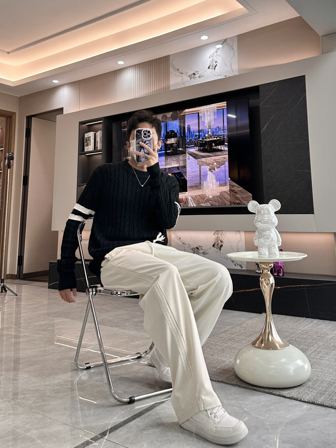 蒙口 重磅推荐！2025aw秋冬新款 专柜同步 时尚经典针织衫 秋冬必备款 采用针织衫加厚毛衣，精致简洁