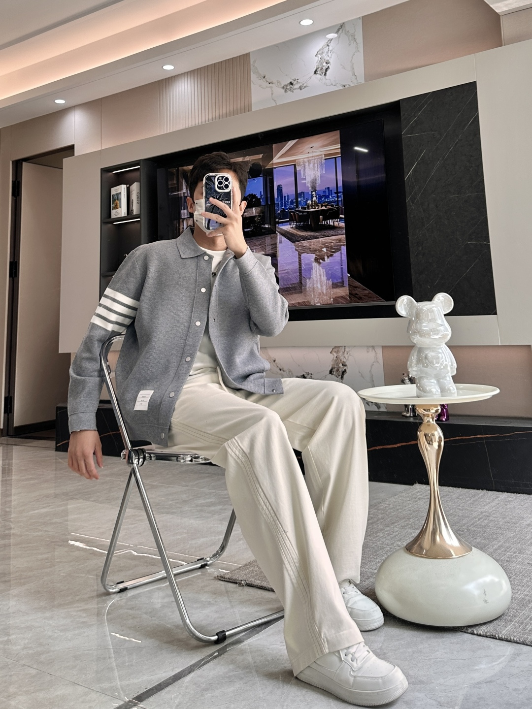 TB 新款开衫针织毛衣！经典永不过时！外观简洁干净，秋日可以单穿，深冬最为内搭！定制进口高支数羊毛混纺面