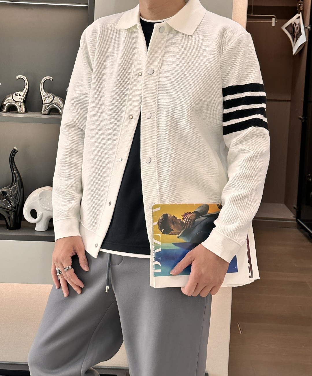 TB 新款开衫针织毛衣！经典永不过时！外观简洁干净，秋日可以单穿，深冬最为内搭！定制进口高支数羊毛混纺面