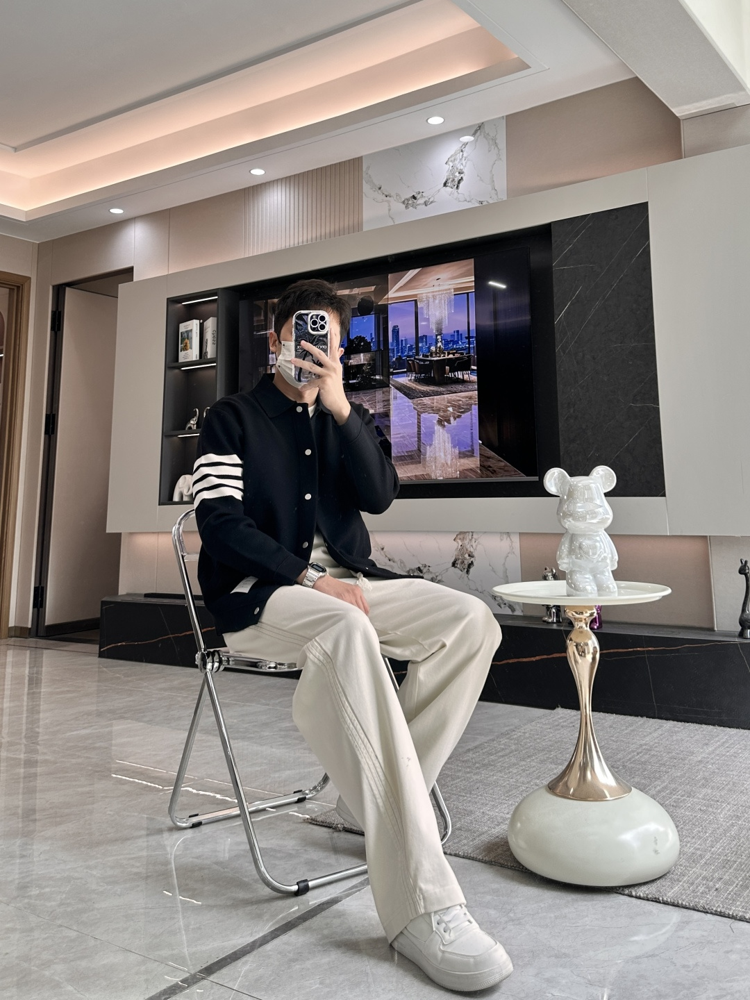 TB 新款开衫针织毛衣！经典永不过时！外观简洁干净，秋日可以单穿，深冬最为内搭！定制进口高支数羊毛混纺面