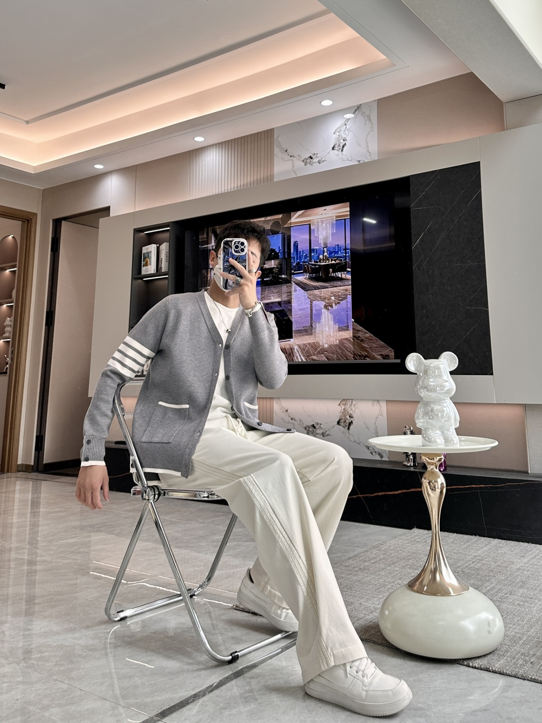 TB 新款开衫针织毛衣！经典永不过时！外观简洁干净，秋日可以单穿，深冬最为内搭！定制进口高支数羊毛混纺面