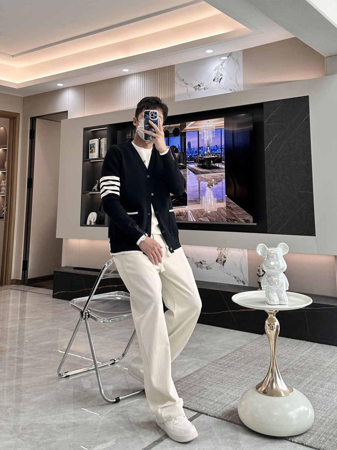 TB 新款开衫针织毛衣！经典永不过时！外观简洁干净，秋日可以单穿，深冬最为内搭！定制进口高支数羊毛混纺面