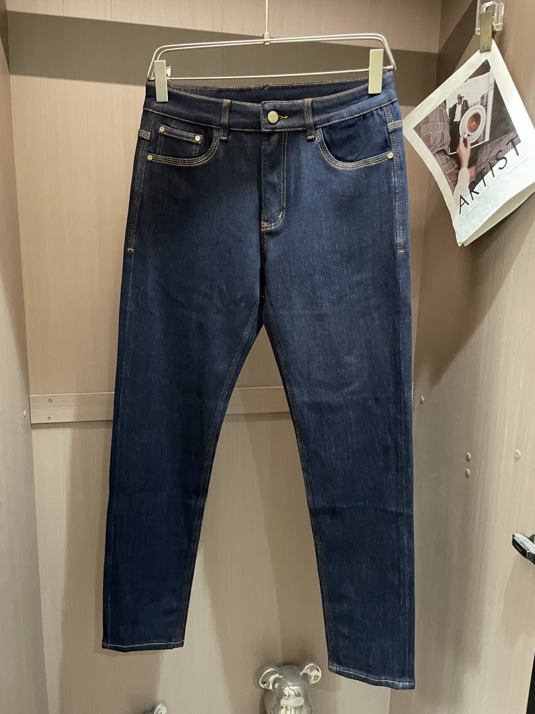 FD 2025新款！高端订制修身商务直筒牛仔裤 原版五金辅料 日常商务休闲都完全适用的款，上身效果超正，