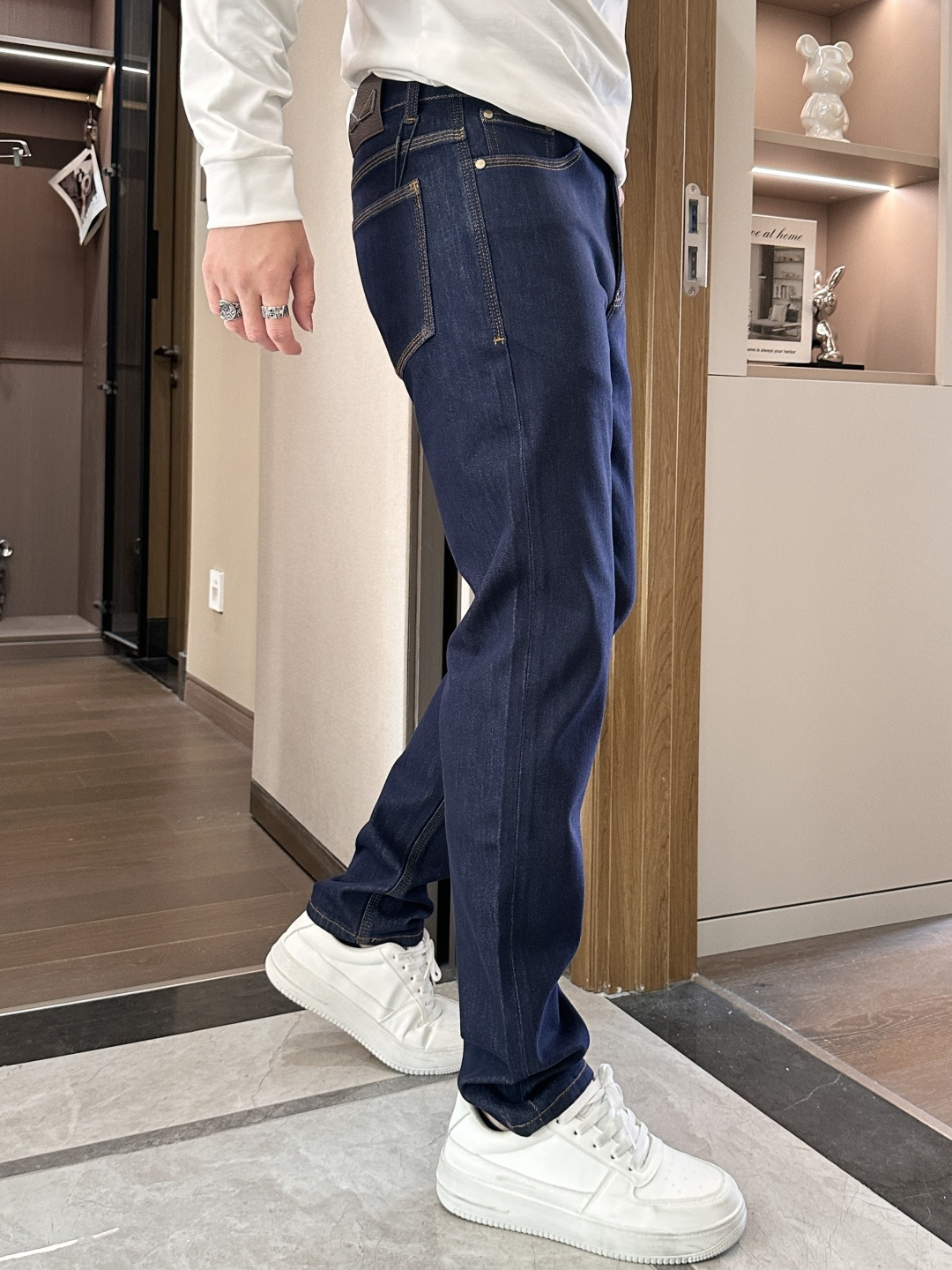 FD 2025新款！高端订制修身商务直筒牛仔裤 原版五金辅料 日常商务休闲都完全适用的款，上身效果超正，