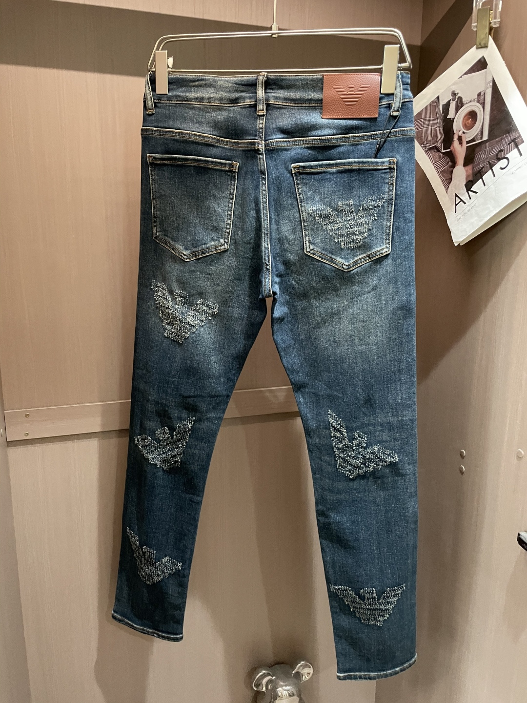 阿玛尼 2025新款！高端订制修身商务直筒牛仔裤 原版五金辅料 日常商务休闲都完全适用的款，上身效果超正