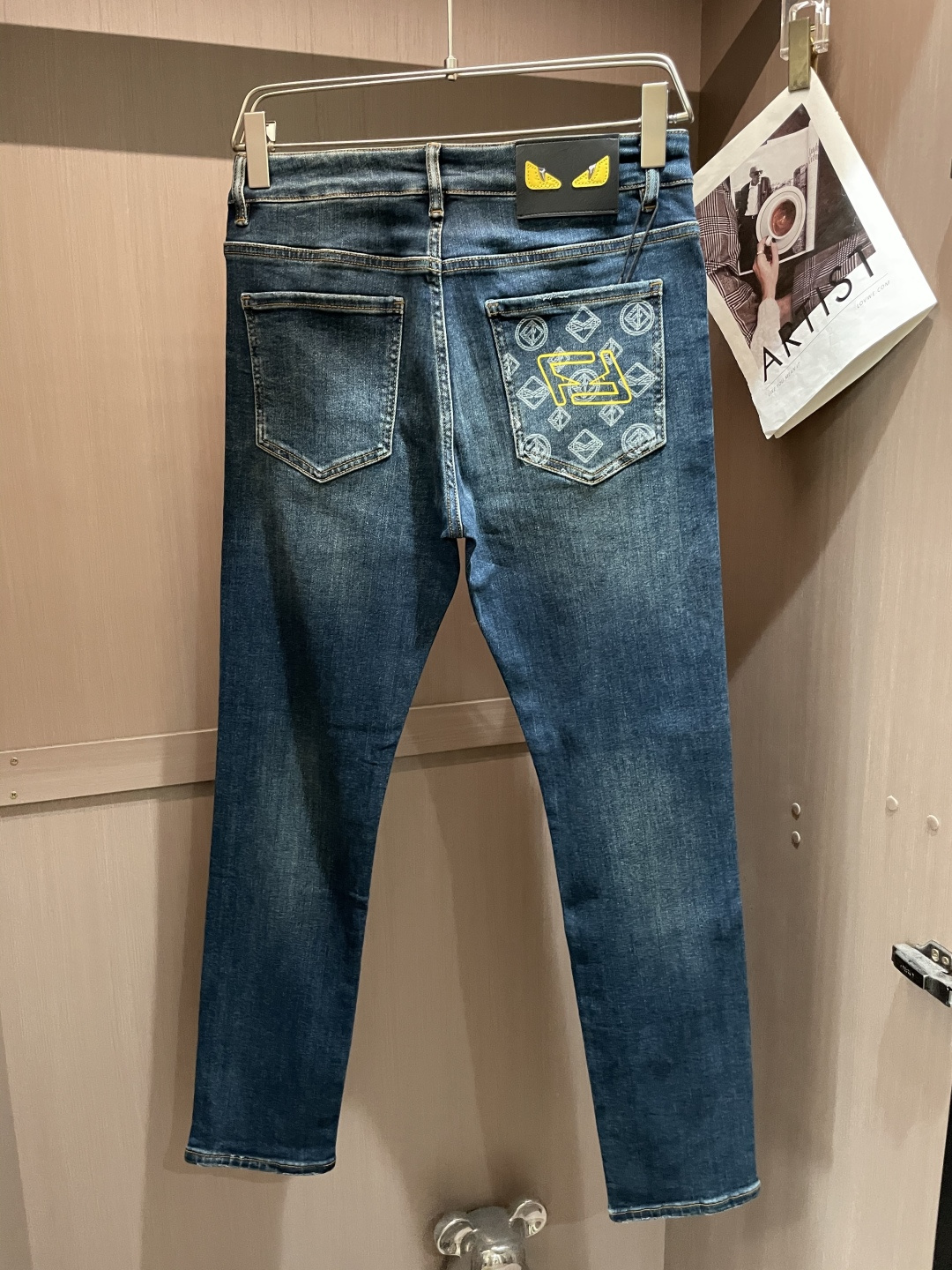 FD 2025新款！高端订制修身商务直筒牛仔裤 原版五金辅料 日常商务休闲都完全适用的款，上身效果超正，