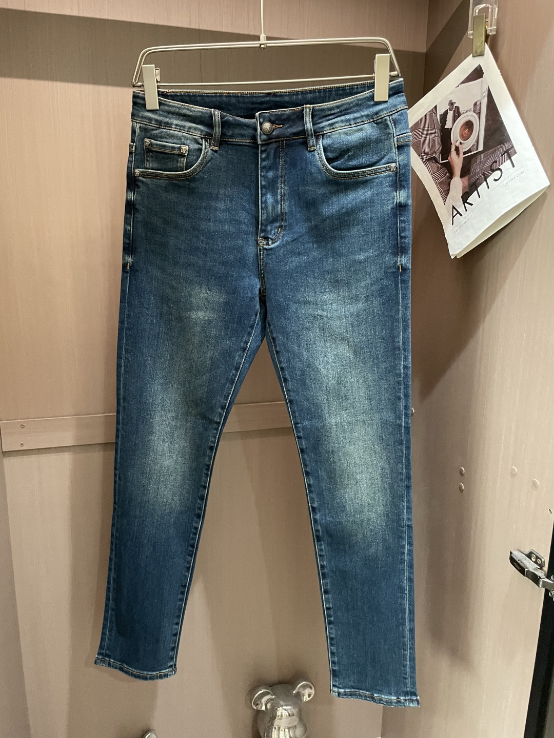 范思哲 2025新款！高端订制修身商务直筒牛仔裤 原版五金辅料 日常商务休闲都完全适用的款，上身效果超正