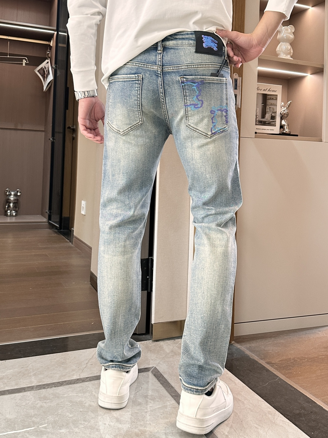 Bur 2025新款！高端订制修身商务直筒牛仔裤 原版五金辅料 日常商务休闲都完全适用的款，上身效果超正